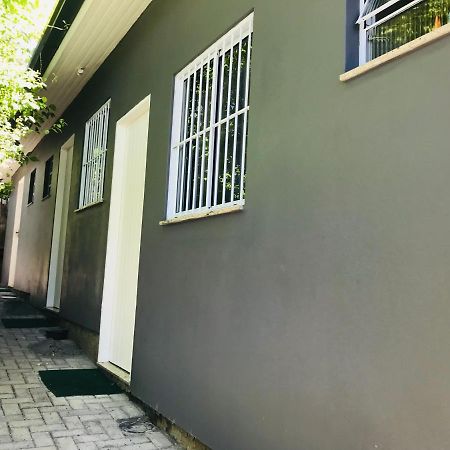 Suite Em Gramado, Proxima A Avenida Das Hortencias Exterior photo