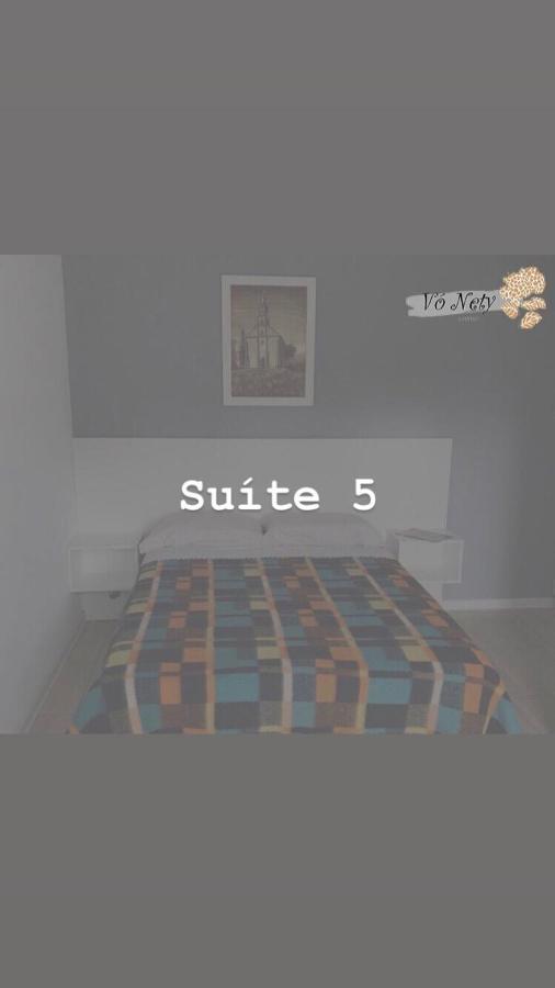 Suite Em Gramado, Proxima A Avenida Das Hortencias Exterior photo