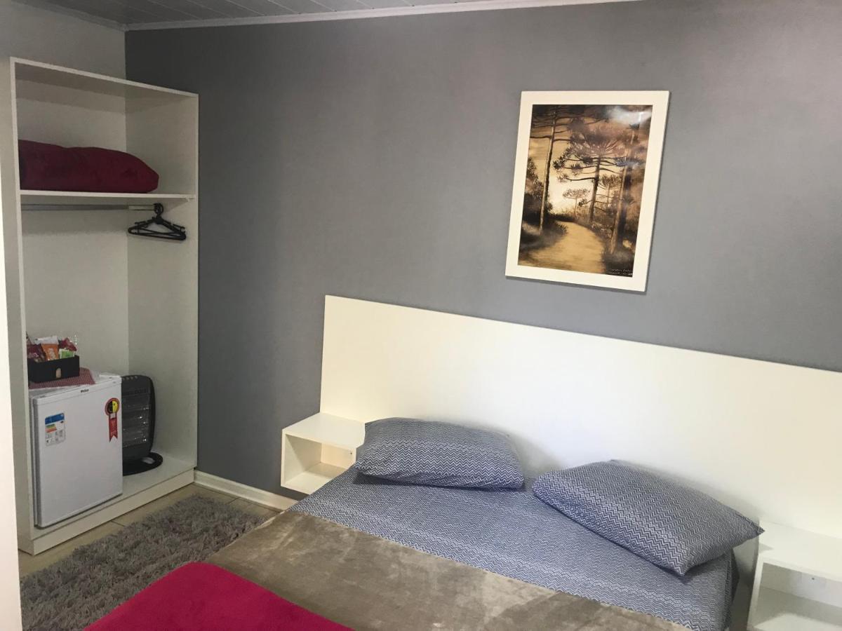 Suite Em Gramado, Proxima A Avenida Das Hortencias Exterior photo