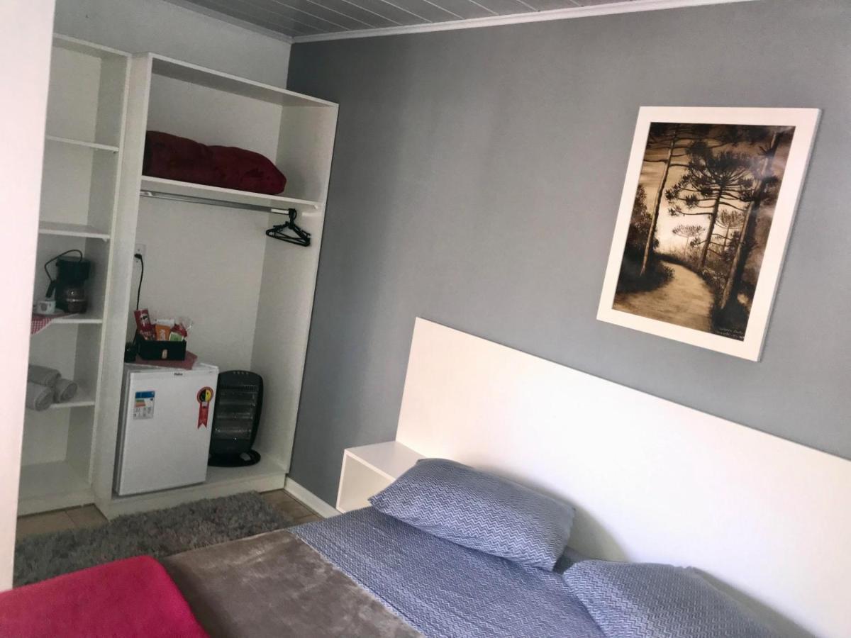 Suite Em Gramado, Proxima A Avenida Das Hortencias Exterior photo
