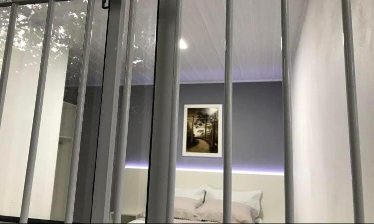 Suite Em Gramado, Proxima A Avenida Das Hortencias Exterior photo